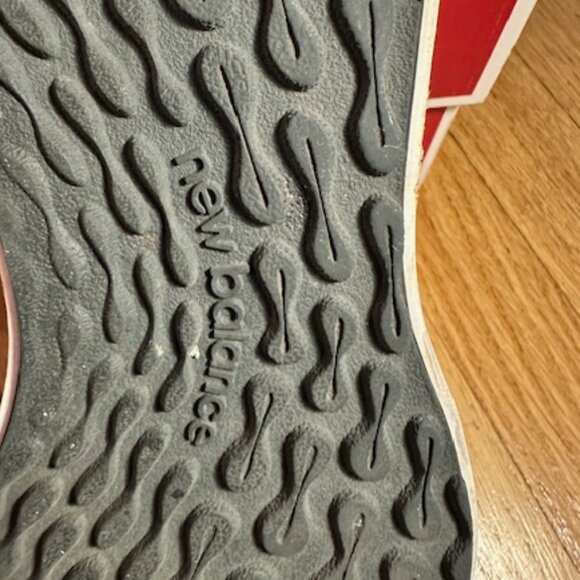 New Balance Women’s Course Running Sneakers - Sz 10 - Picture 12 of 13